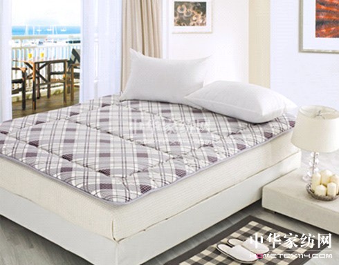 藍(lán)絲羽讓愛(ài)“沉墊墊”