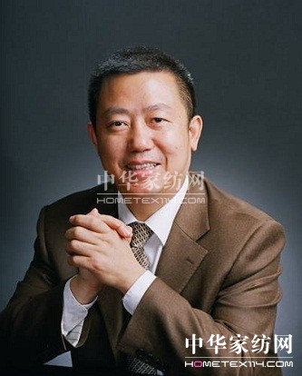 紅豆周海江獲“中國商界風(fēng)云人物”稱號