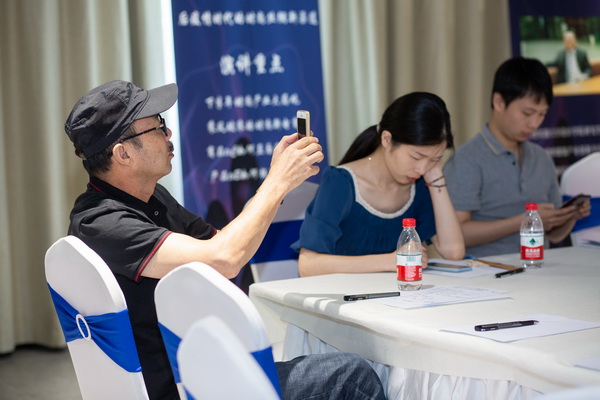 rhrδlչ}ՓںݽzIСe